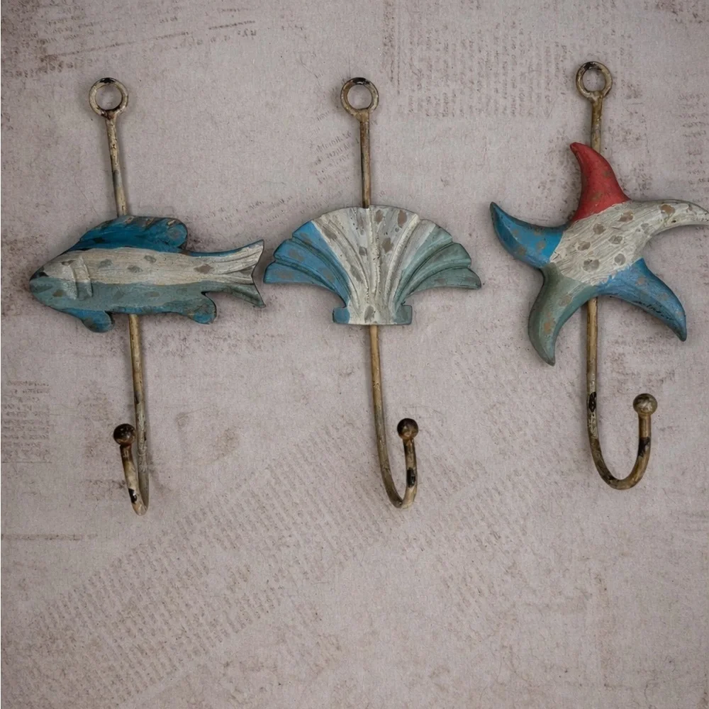 Vintage Coastal Fish Shell Starfish Wall Hooks Wood & Metal Nautical Decor